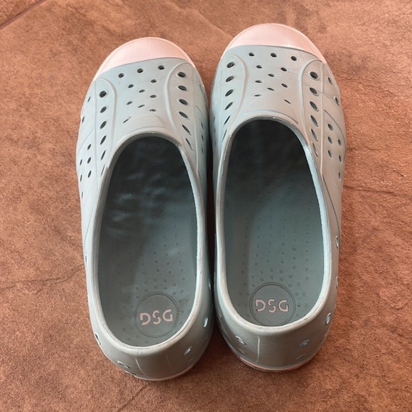 + DSG + Foam Slip-Ons - Picture 4 of 10